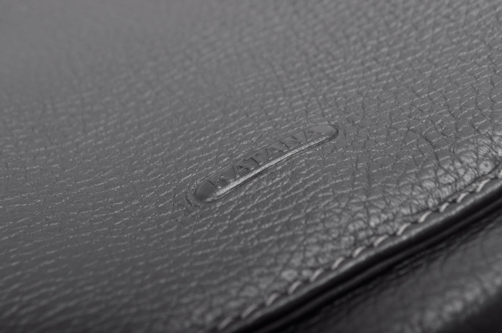 detail pánská taška ANEKTA K83602-01 BLACK Černá