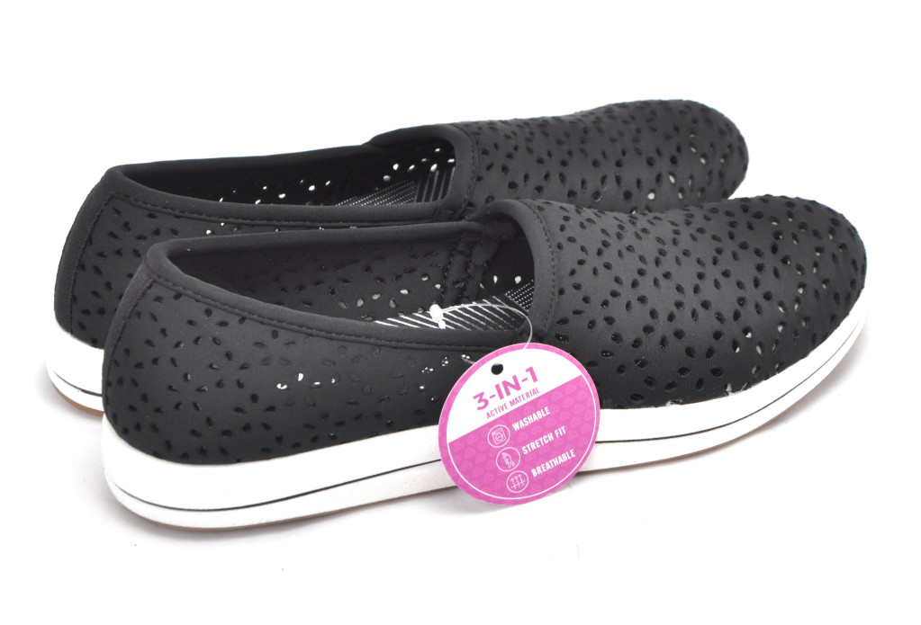 detail dámské baleríny CLARKS Brinkley Emily 26177665 Černá