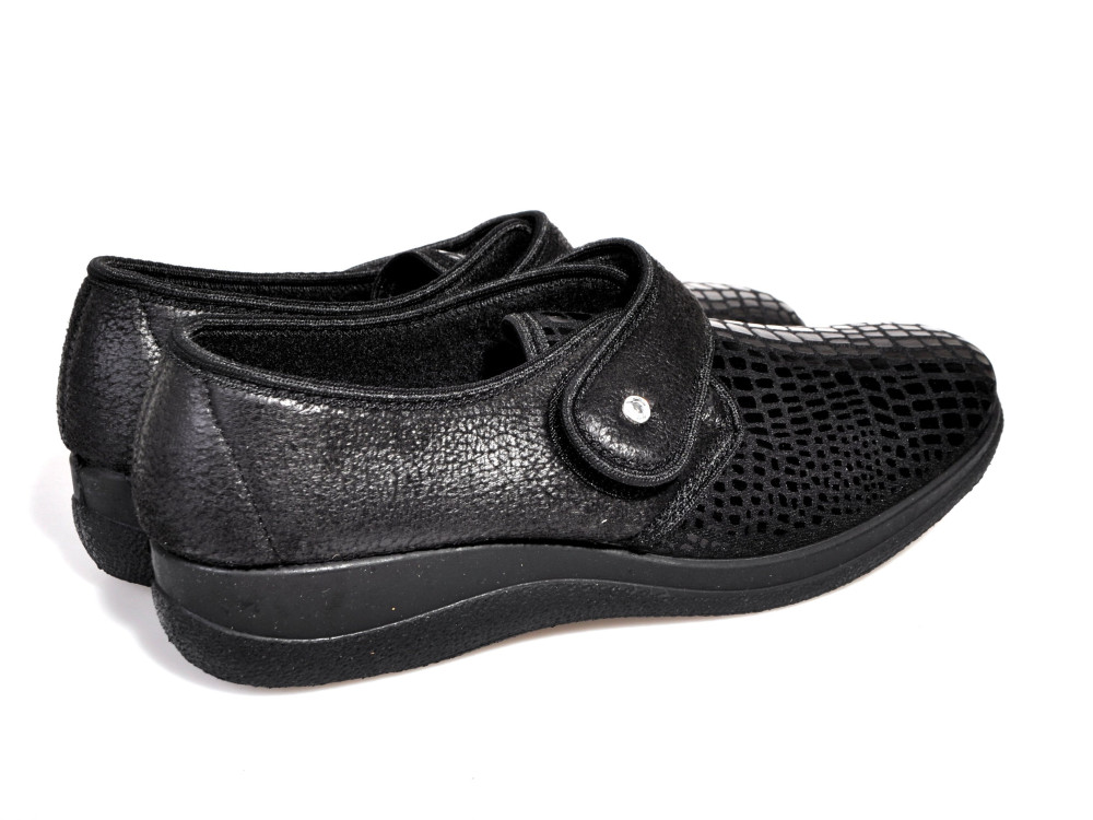 detail dámské polobotky pro halluxy MEDI LINE 4340S Černá